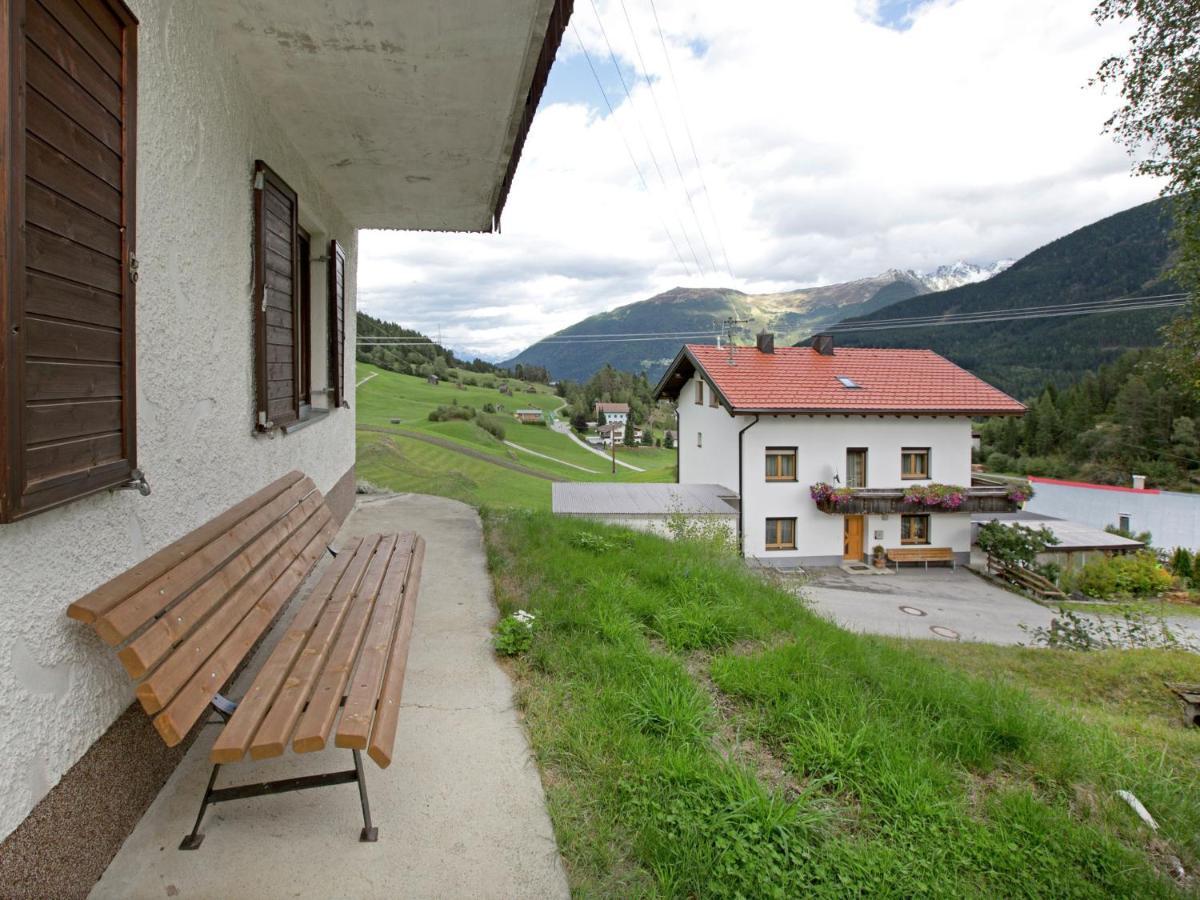 Вілла Modern Chalet In Piller Near Ski Area Веннс Екстер'єр фото